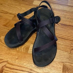 Womens Chacos Size 11
